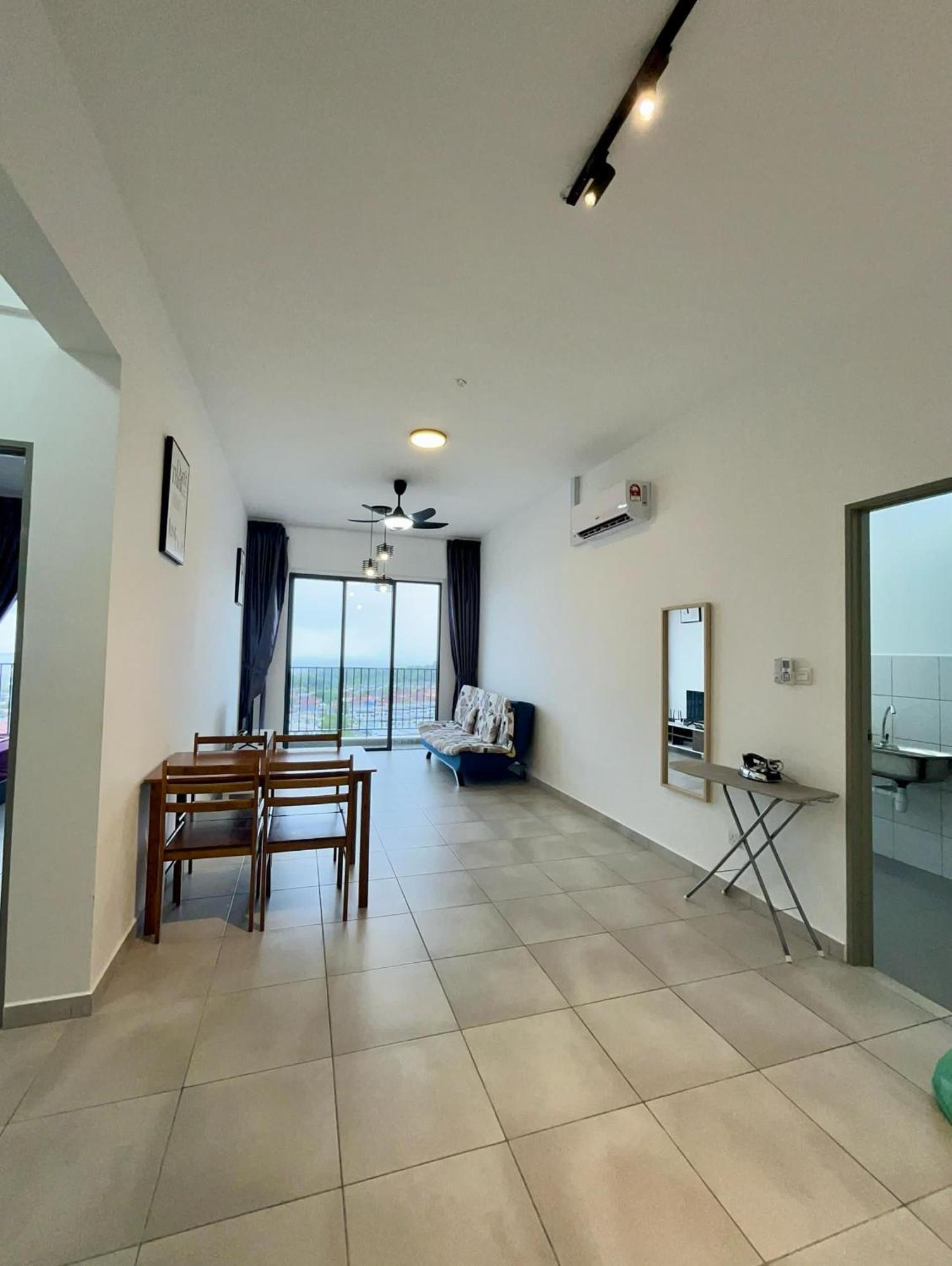 Sandakan Homestay Sea-Forest View Apartment 2R2B 海森雙景公寓 Exterior foto